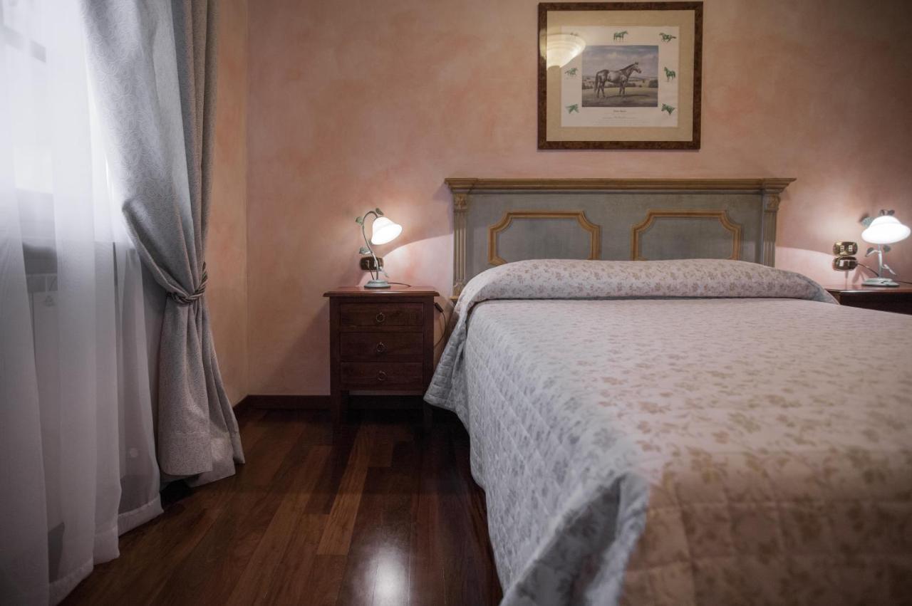 Agriturismo Le Anfore Sarteano Kültér fotó